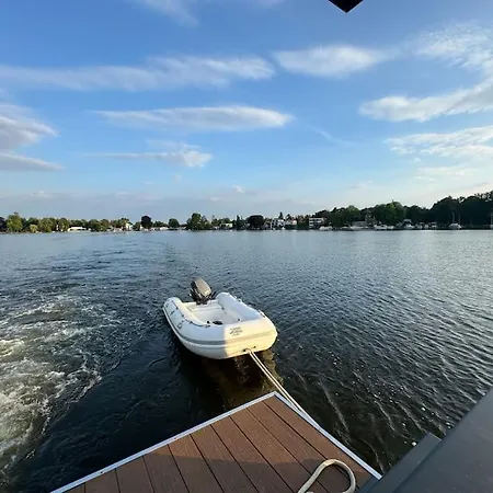 Wave-lounge, Exklusives Hausboot In 船屋 柏林